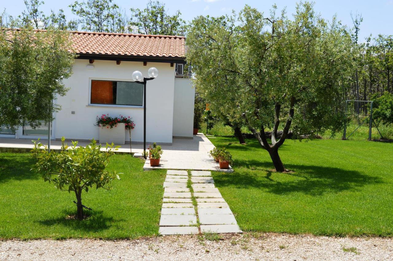 Villetta Bianca Pisticci-Matera Esterno foto